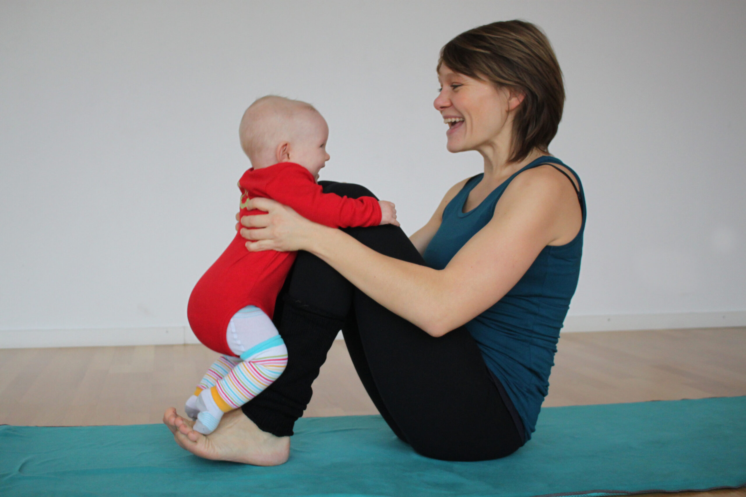 YogaJetzt! Mama & Baby Yoga
